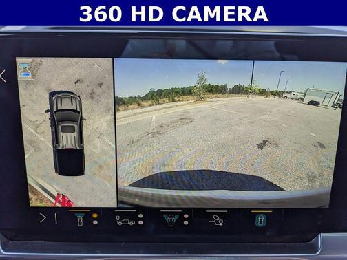 Iridescent Pearl Tricoat 2023 Chevrolet Silverado 1500 High Country