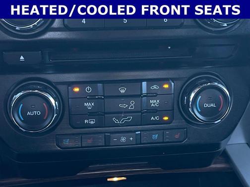 White Platinum Clearcoat Metallic 2016 Ford F-150 Lariat