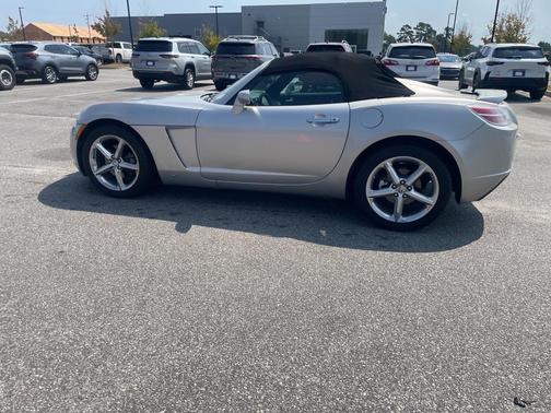 2008 Saturn Sky Red Line