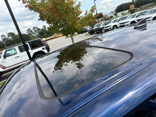 Deep Blue Pearl 2023 Nissan Frontier PRO-4X