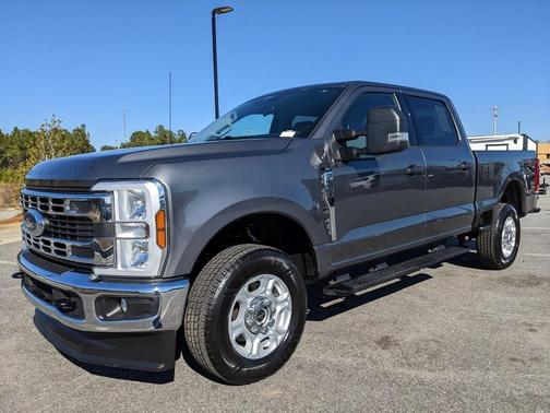 2025 Ford F-250 XLT