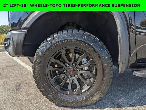 2023 GMC Sierra 1500 AT4X