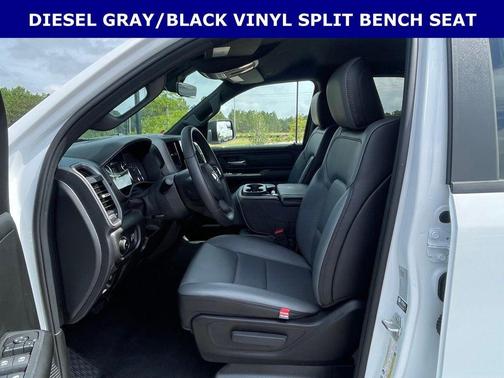 Bright White Clearcoat 2026 RAM 1500 Tradesman