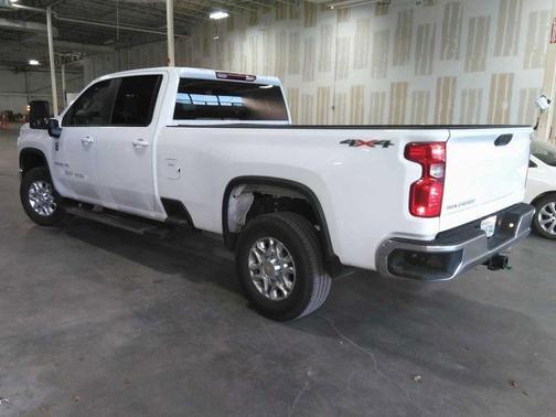 2025 Chevrolet Silverado 3500 LT