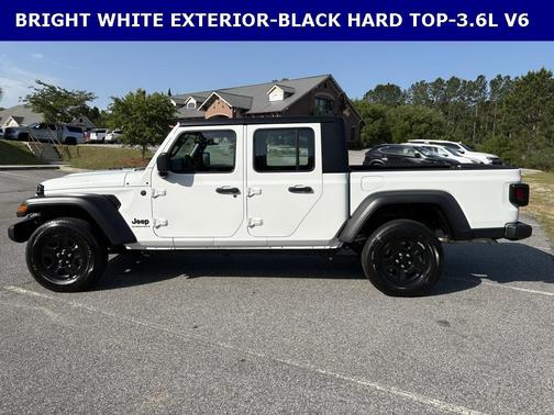2025 Jeep Gladiator Sport