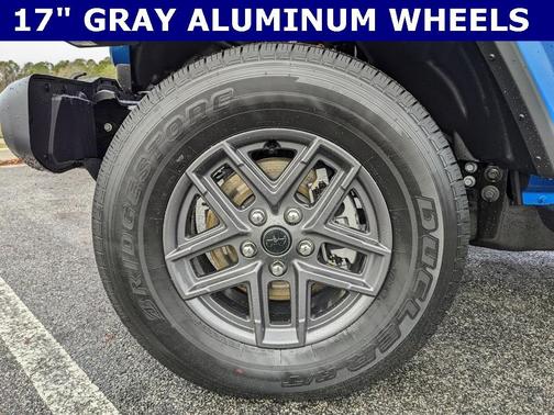 2026 Jeep Gladiator Sport