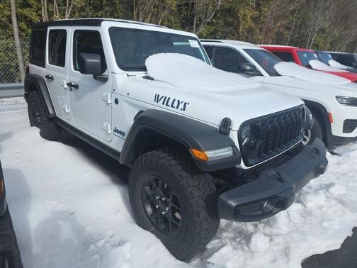 2025 Jeep Wrangler 4xe Sport