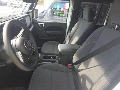 2025 Jeep Wrangler 4xe Sport