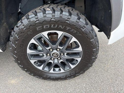 Ice 2023 Toyota Tundra Limited
