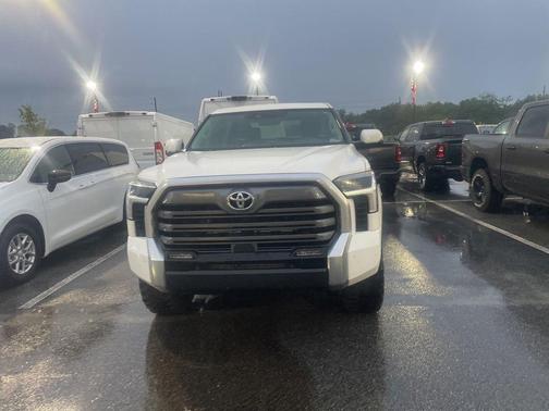Ice 2023 Toyota Tundra Limited