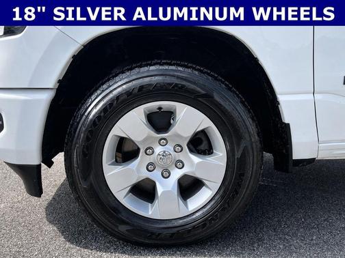Bright White Clearcoat 2022 RAM 1500 Big Horn