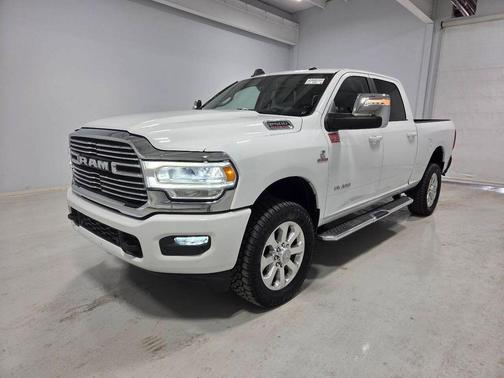 Bright White Clearcoat 2023 RAM 2500 Laramie