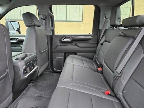 2024 Chevrolet Silverado 2500 LTZ