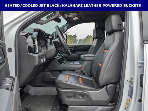 2025 GMC Sierra 2500 AT4