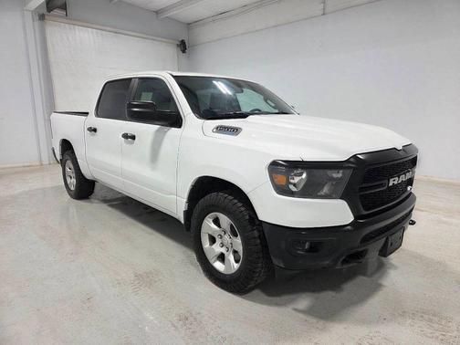 Bright White Clearcoat 2023 RAM 1500 Tradesman