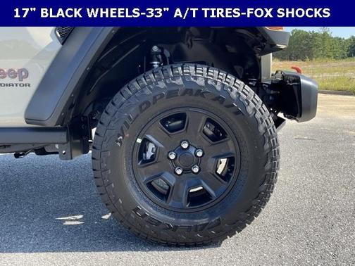 Photo 2 of 35 of 2022 Jeep Gladiator Mojave