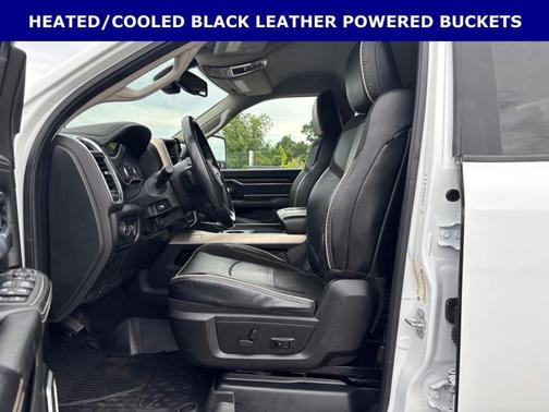 Bright White Clearcoat 2023 RAM 2500 Laramie