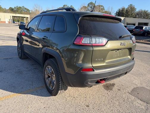 2020 Jeep Cherokee Trailhawk