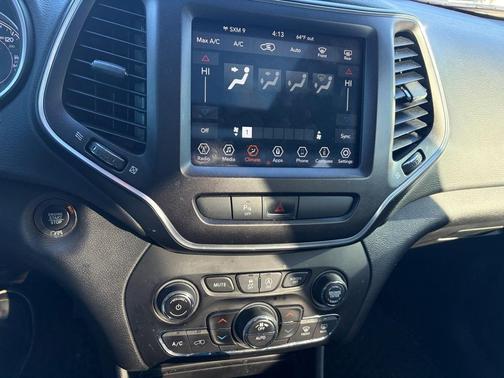 2020 Jeep Cherokee Trailhawk