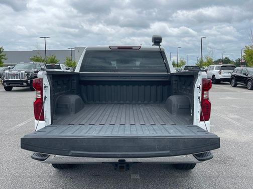 Summit White 2024 Chevrolet Silverado 1500 WT