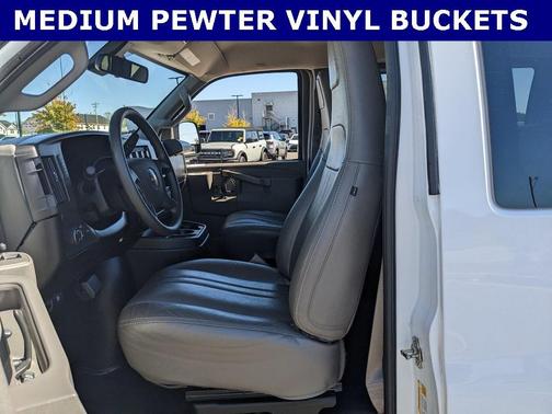2024 Chevrolet Express 3500 LS