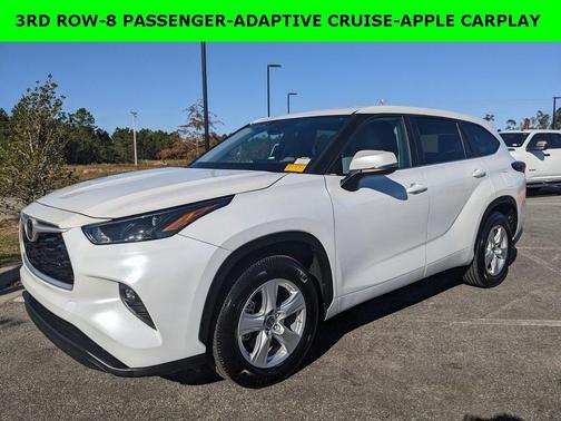 2024 Toyota Highlander LE