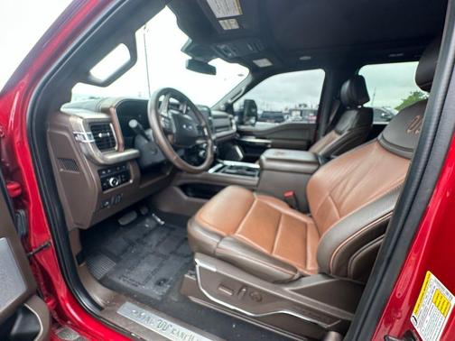 Rapid Red Metallic Tinted Clearcoat 2024 Ford F-350 King Ranch