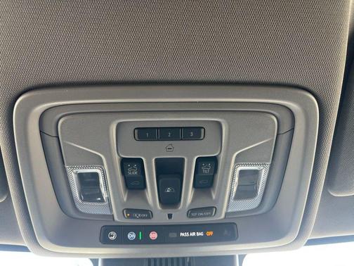 Onyx Black 2025 GMC Sierra 2500 Denali