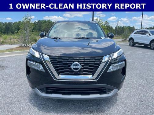 Super Black 2023 Nissan Rogue SV