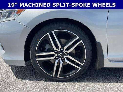 Lunar Silver Metallic 2017 Honda Accord Sport SE