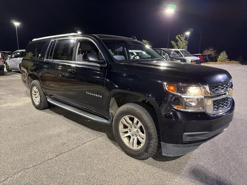 2019 Chevrolet Suburban LT