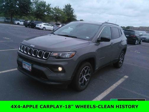 Sting Gray Clearcoat 2024 Jeep Compass Latitude