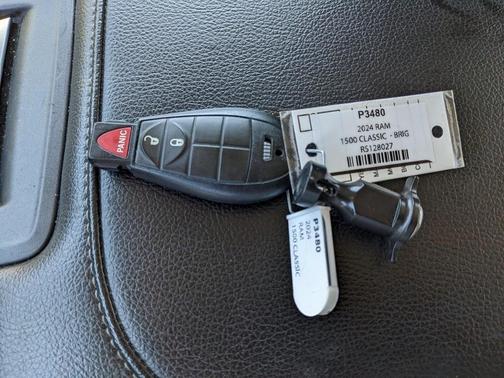 2024 RAM 1500 Classic SLT