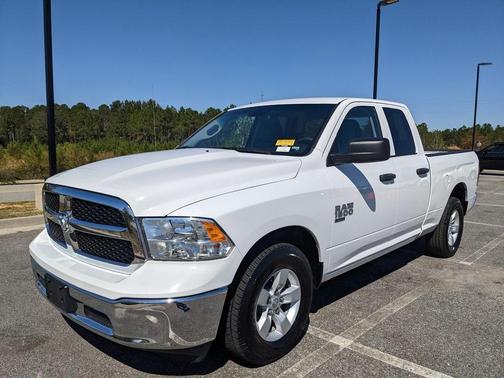 2024 RAM 1500 Classic SLT