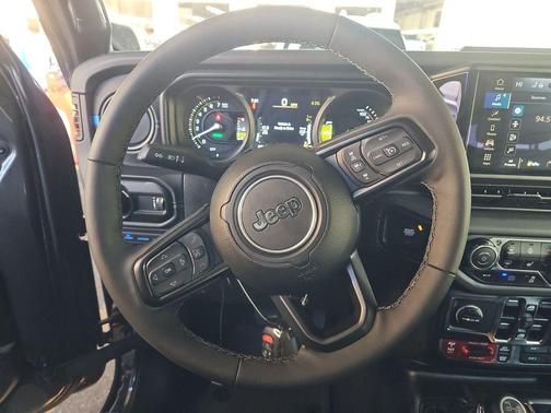 2025 Jeep Wrangler 4xe Rubicon