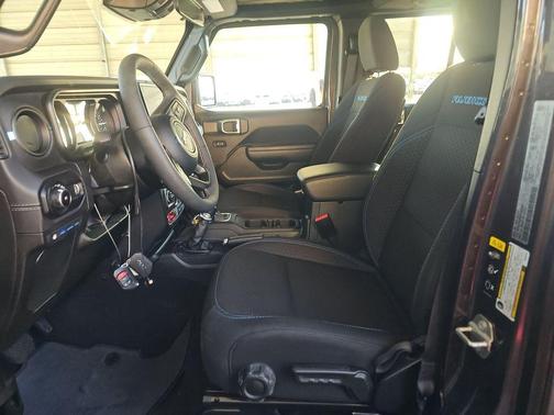 2025 Jeep Wrangler 4xe Rubicon