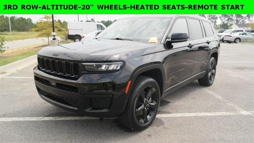 2023 Jeep Grand Cherokee L Laredo