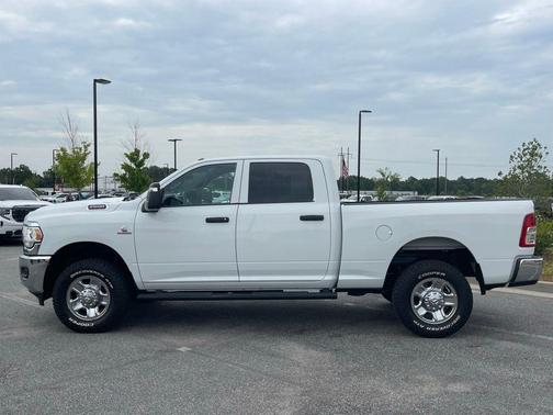 Bright White Clearcoat 2024 RAM 2500 Tradesman