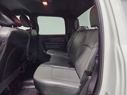 Bright White Clearcoat 2024 RAM 2500 Tradesman