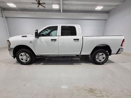 Bright White Clearcoat 2024 RAM 2500 Tradesman