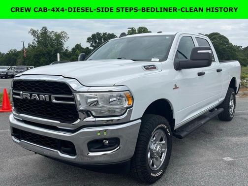 Bright White Clearcoat 2024 RAM 2500 Tradesman