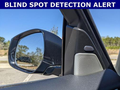 2022 INFINITI Q50 LUXE