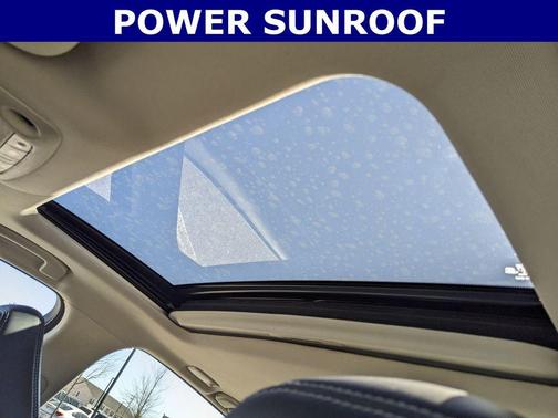 2022 INFINITI Q50 LUXE