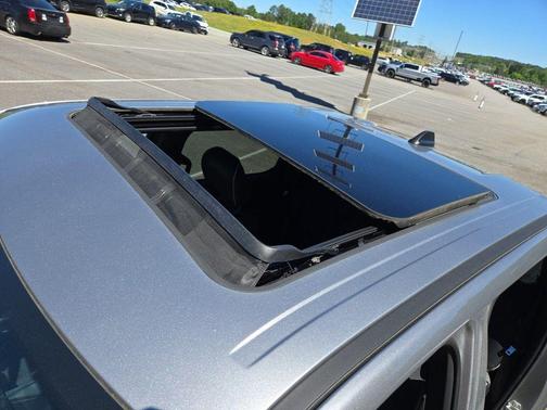 Billet Silver Metallic Clearcoat 2025 RAM 1500 Limited