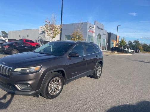 2021 Jeep Cherokee Latitude Lux
