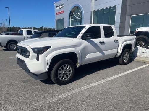 2024 Toyota Tacoma SR