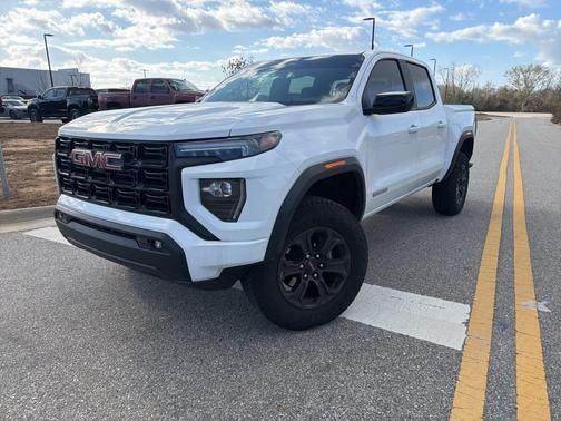 2025 GMC Canyon Elevation