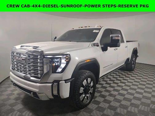 White Frost Tri-Coat 2024 GMC Sierra 2500 Denali