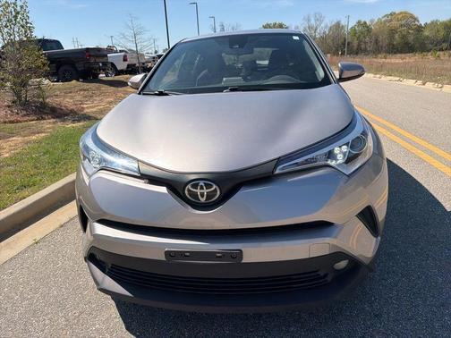 2018 Toyota C-HR XLE