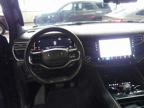 2024 Jeep Grand Wagoneer L Series II